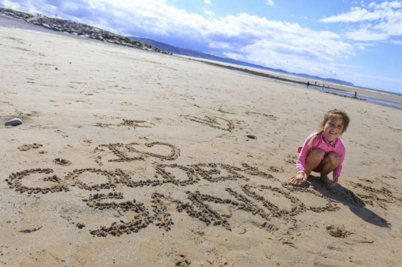 Kinmel Bay Caravan Hire Golden Sands Sea Front מראה חיצוני תמונה