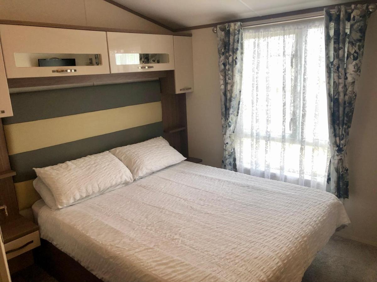 Kinmel Bay Caravan Hire Golden Sands Sea Front מראה חיצוני תמונה